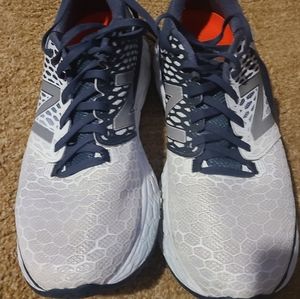 New Balance Fresh Foam Vongo 2